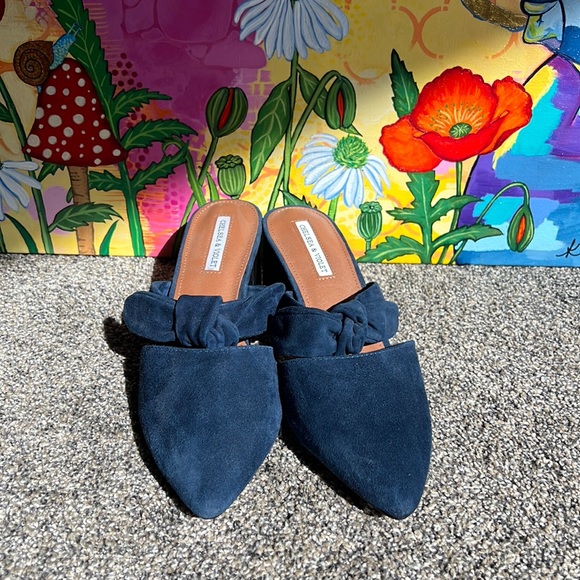 Chelsea & Violet Shoes - Chelsea & Violet Navy Blue Heels